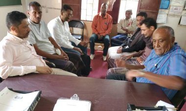 رئيس تنفيذية انتقالي أبين يناقش مع مكتب الشباب والرياضة بالمحافظة تنسيق العمل المشترك في الأنشطة والالعاب الرياضية