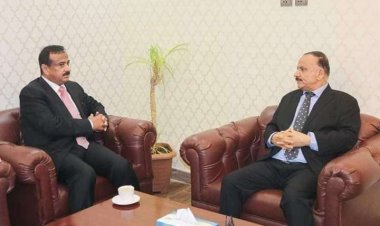 وزير النقل يوجه هيئة الطيران بتوفير المتطلبات اللازمة والعمل على سرعة تشغيل مطار عتق الدولي