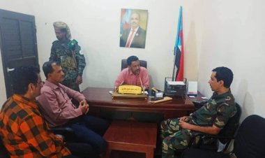 رئيس تنفيذية انتقالي أبين يلتقي مدير الشرطة السياحية بأمن المحافظة