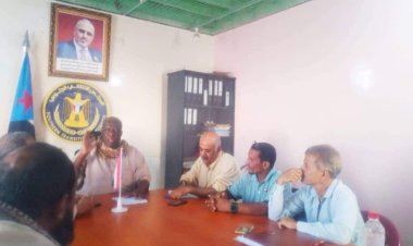 العاصمة عدن.. تنفيذية انتقالي التواهي تعقد اجتماعها الدوري لشهر نوفمبر