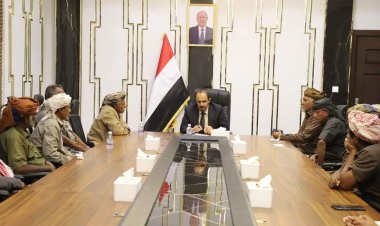 - خلال لقائه مشائخها وأعيانها -  محافظ حضرموت يؤكد أهمية مديرية غيل بن يمين ودور أبنائها الفاعل في مختلف المنعطفات الوطنية