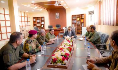 لملس يشدد على التحلي بالمسؤولية في أداء الواجب الوطني وتقدير التضحيات