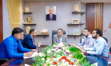 لملس يشدد على تخفيف الإزدحام ومكافحة الظواهر الدخيلة بالهجرة والجوازات