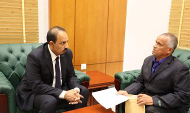 محافظ حضرموت يطلع على أوضاع جمعيات المعاقين واحتياجات أعضائها