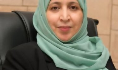 الناشطة أسيا المشرقي تفوز بجائزة نانسن الدولية للاجئين