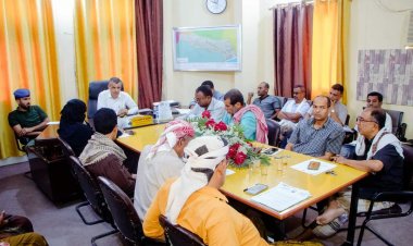 حضرموت.. برئاسة المدير العام لمديرية غيل باوزير انعقاد الدورة الحادية عشرة للمكتب التنفيذي بالمديرية