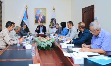 العاصمة عدن.. الهيئة الوطنية للإعلام الجنوبي تعقد إجتماعها الدوري برئاسة العولقي