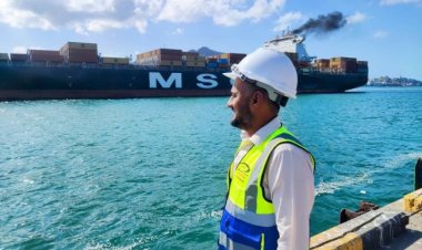 ميناء عدن يستقبل سفينة الحاويات العملاقة MSC LUISA