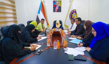 العاصمة عدن.. هيئة الإغاثة والأعمال الإنسانية تبحث أوجه التعاون والتنسيق مع صندوق الرعاية الاجتماعية