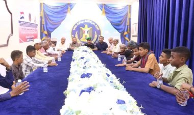 المحمدي يلتقي طلابا من مديرية شبام