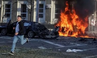 رئيس وزراء أوكرانيا: روسيا استهدفت بنية تحتية