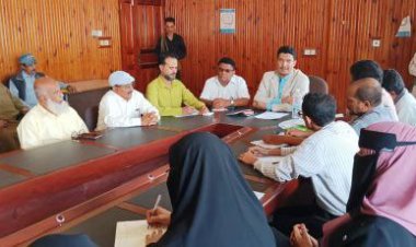 الشوبجي يشدد على العمل بروح الفريق الواحد لخدمة البريقة وأهلها وجعل 2024 عاماً مختلفاً