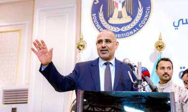 الرئيس الزُبيدي يدشن أعمال الدورة الأولى للجمعية الوطنية للعام 2024 والجلسة التأسيسية لمجلس المستشارين