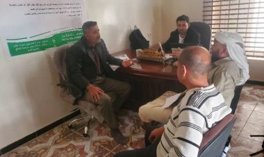 مدير مؤسسة التأمينات يستقبل في مكتبه مدير الصناعة والتجارة بالضالع.