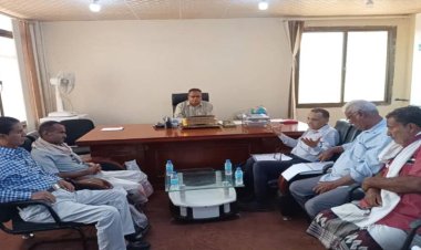 رئيس هيئة مصائد خليج عدن يلتقي لجان حوكمة القطاع السمكي