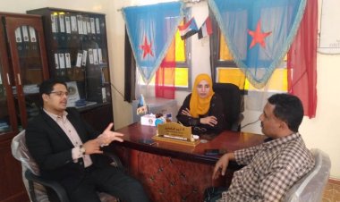 رئيس انتقالي المضاربة يلتقي بمدراء إدارتي المرأة والشباب في المحافظة