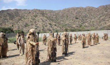 لحج.. تدشين العام التدريبي والقتالي 2024 في وحدة القناصة والصواريخ الموجهة بطور الباحة