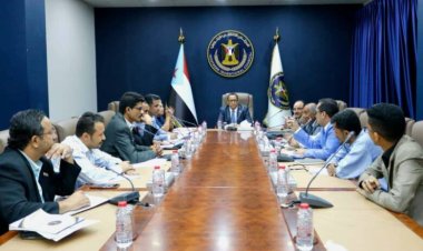 سياسية الانتقالي تجدد التمسك بوضع الإطار التفاوضي الخاص لقضية الجنوب