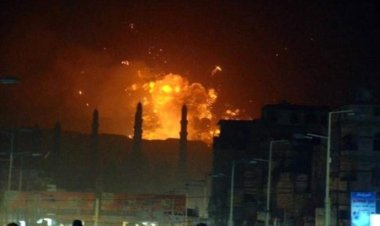 الاحتلال الإسرائيلي يكثف قصفه على خان يونس وجثث الضحايا تملأ الشوارع.