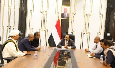 محافظ حضرموت يبحث سُبل تعزيز التعاون بين السلطة المحلية والنيابة العامة