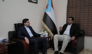 العولقي يلتقي رئيس القيادة المحلية لانتقالي محافظة المهرة