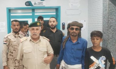 قائد ألوية القوات البرية الجنوبية يزور جرحى جبهة الضالع بالعاصمة عدن