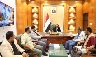 المحافظ بن ماضي يعقد اجتماعًا لمناقشة سرعة التدخّل لصيانة الطرق المتضرّرة