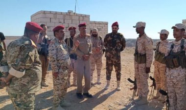 قائد المنطقة العسكرية الثانية يزور قيادة لواء الأحقاف