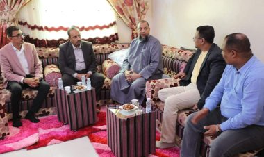 محافظ حضرموت يطمئن على صحة رئيس مؤسسة أمراض القلب الشيخ محمد باشعيب