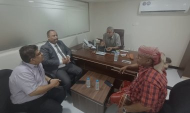 بلعفير والجمحي يزوران مركز المكلا للعلاج الاشعاعي بمستشفى العرب 