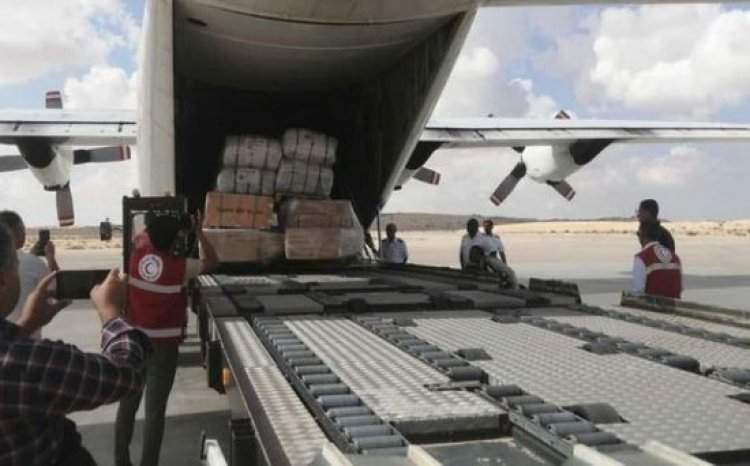 مطار العريش يستقبل طائرة إماراتية لصالح الفلسطينيين بغزة