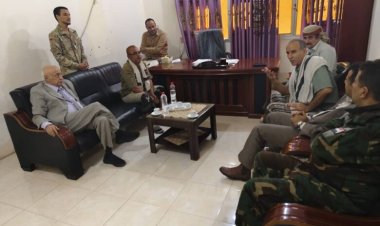 لقاء يجمع بين مدير أمن لحج ومدير مصلحة السجون لمناقشة أوضاع السجناء