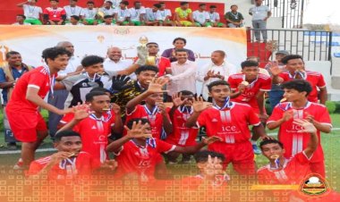 ثانوية المؤرخ سعيد باوزير بمديرية غيل باوزير تتوج بكأس بطولة كرة القدم المدرسية