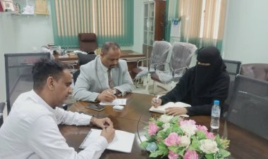 الجمحي يلتقي مشرفة منظمة الصحة العالمية للإطلاع على مؤشرات الشلل الرخو  و الحصبة بمديريات حضرموت الساحل