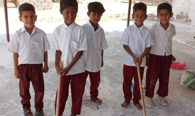 بالتعاون مع إدارة مشروع النظافة والتحسين بغيل باوزير فريق روافد الخير التطوعي بالصداع ينفذ حملة للنظافة تزامناً مع أسبوع النظافة والبيئة