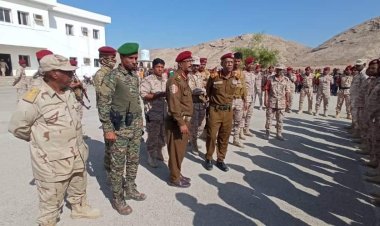 قائد المنطقة يواصل زياراته الميدانية الى لواء الشرطة العسكرية