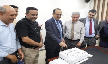 مستقبلٌ مُظلمٌ يهدد قطاع الصحة في العاصمة عدن: من يُنقذُ الأرواح؟