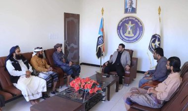 رئيس تنفيذية انتقالي شبوة يلتقي مدير مكتب الأوقاف بالمحافظة