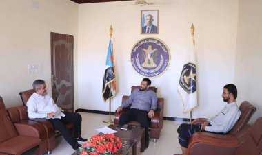 رئيس تنفيذية انتقالي شبوة يلتقي مدير مكتب الثقافة بالمحافظة