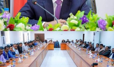 برئاسة المحافظ بن الوزير المكتب التنفيذي يقر مشروع قرار يوصي بإنشاء منطقة عسكرية في محافظة شبوة.