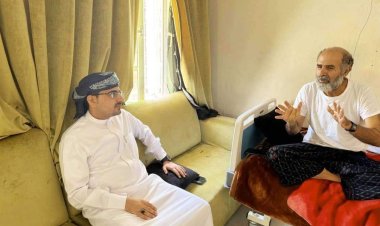 رئيس تنفيذية انتقالي المهرة يزور المناضل بن ايدان ويطمئن على صحته