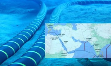 الكشف عن كواليس قطع كابلات الاتصالات في البحر الاحمر