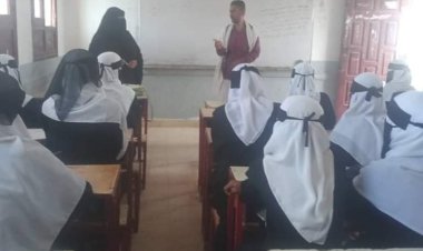 مدير تربية بروم ميفع يتفقد سير العملية التعليمية في مجمع بلقيس للبنات