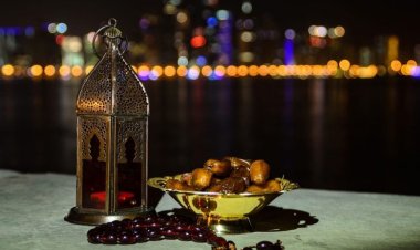 قائد اللواء السادس يهنئ القيادة السياسية والعسكرية وشعب الجنوب بمناسبة حلول شهر رمضان المبارك.