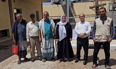 العاصمة عدن.. تدشين مشروع إنشاء آلة فصل المخلفات الصلبة الميكانيكية لمضخة المجاري بدار سعد