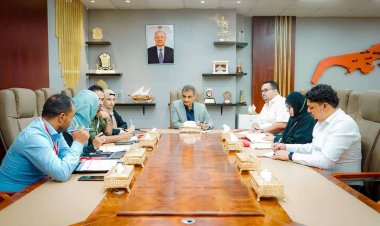 وزير الدولة محافظ العاصمة عدن يبحث أوجه التعاون المشترك مع منظمة "يمن آيد"