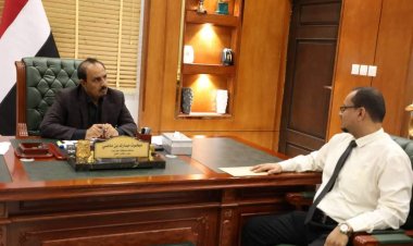 محافظ حضرموت يبحث تفعيل الأدوات الرقابية للجهاز المركزي للرقابة والمحاسبة لحماية المال العام