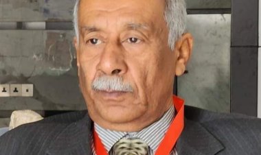 محافظ حضرموت يعزّي بوفاة البروفيسور سعيد أحمد بن بشر أستاذ الجراحة العامة بجامعة حضرموت