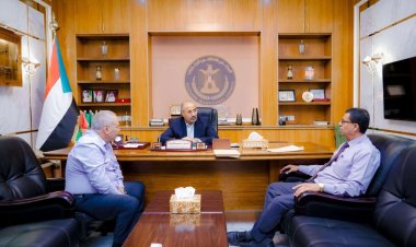 الرئيس الزُبيدي يطّلع على أوضاع المرافق الصحية بالعاصمة عدن ومحافظة لحج