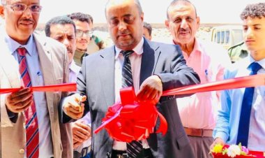 وزير المالية ورئيس مصلحة الجمارك يفتتحان جمرك رقابة عدن